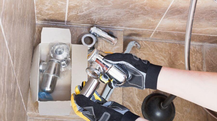 Expert Emergency Roof Repairs services in Hartford, WV